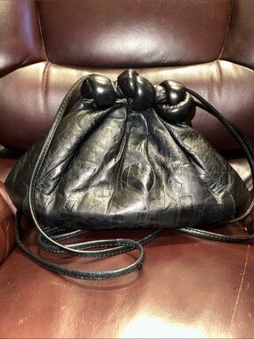 Vintage Pinky Framed Leather Bag